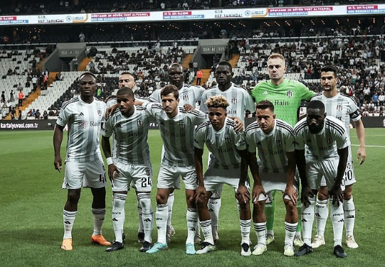 Foto - Beşiktaş bu teklifi gerçekten kabul etmedi mi? Dünyanın merakla takip ettiği o futbolcuya rekor bedel!