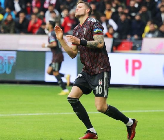 Foto - Beşiktaş deneme tahtası değil! Wout Weghorst Süper Lig'e geri dönüyor! Ağır darbe: İsyan etti...