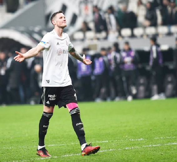 Foto - Beşiktaş deneme tahtası değil! Wout Weghorst Süper Lig'e geri dönüyor! Ağır darbe: İsyan etti...