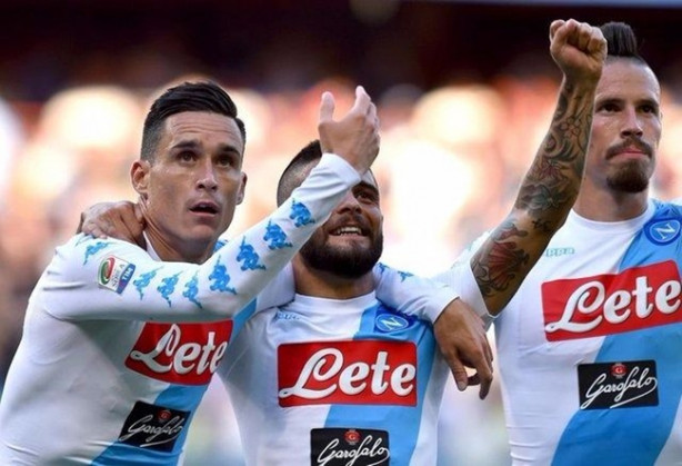 Foto - Beşiktaş ezeli rakiplerini geçemedi!