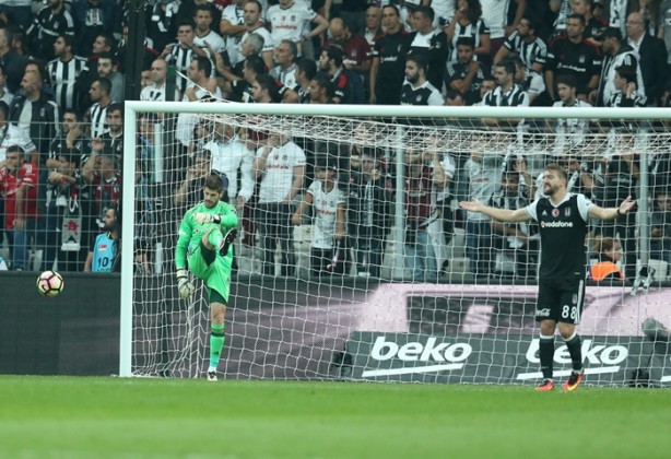 Foto - Beşiktaş-Galatasaray derbisinden kareler