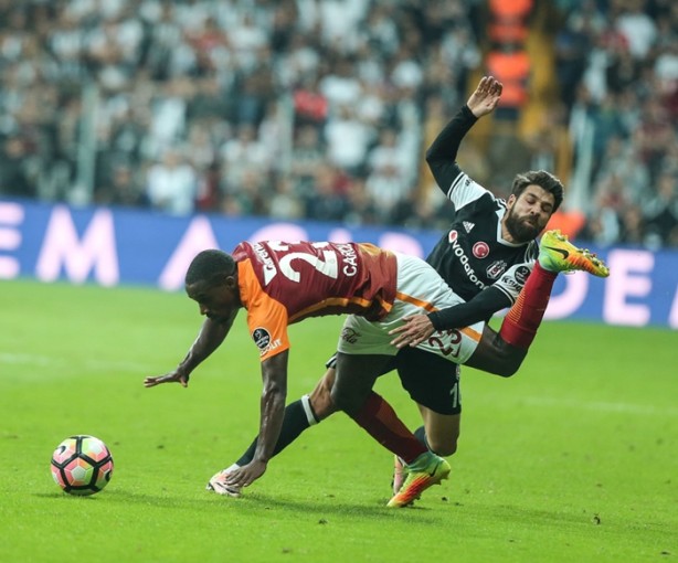 Foto - Beşiktaş-Galatasaray derbisinden kareler