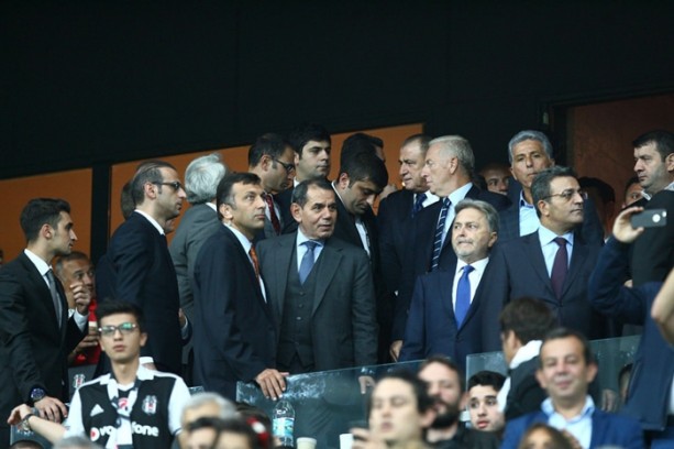 Foto - Beşiktaş-Galatasaray derbisinden kareler