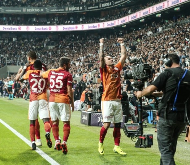 Foto - Beşiktaş-G.Saray derbisini o sürpriz isim de izledi!