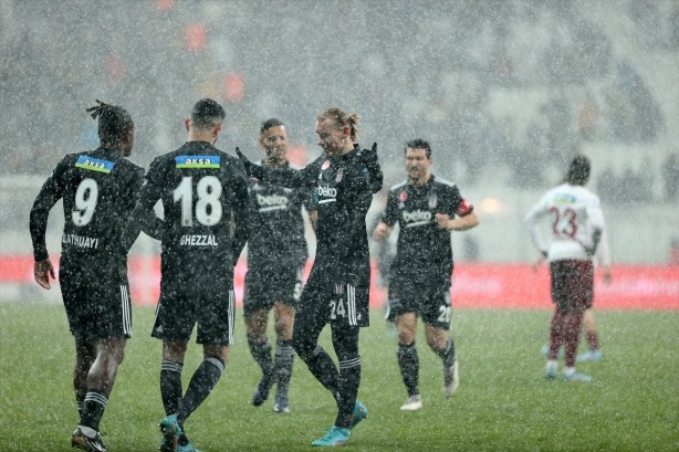 Foto - Beşiktaş, Hatayspor ile berabere kaldı