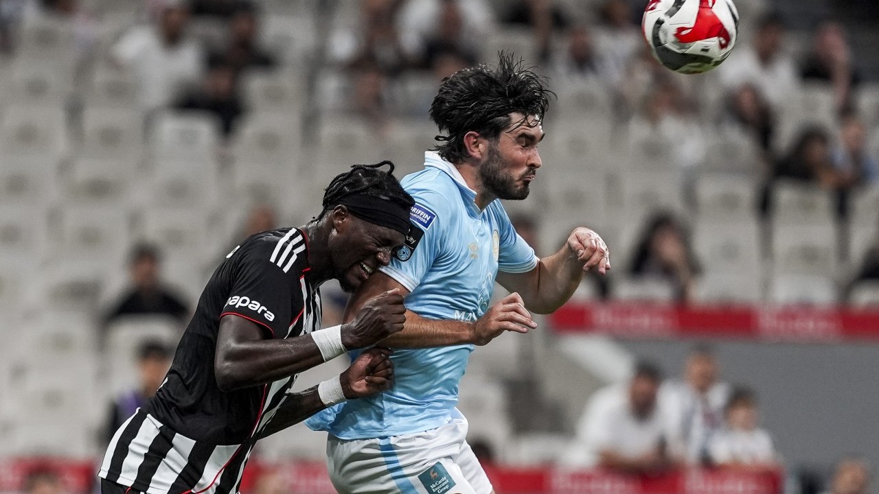 Foto - Beşiktaş Konferans Ligi'nde kazandı ama oynanılan oyun tepkiler dinmedi! Nihat Kahveci ağır eleştirdi...