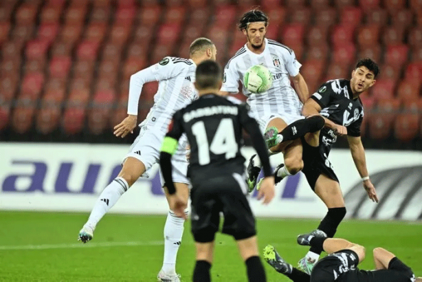 Foto - Beşiktaş Konferans Ligi'ne galibiyetle veda etti! Kara Kartal prestij maçını kazandı