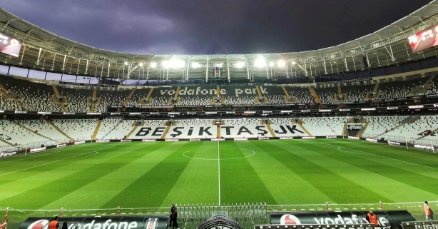 Foto - Beşiktaş maçına atanan hakemin şoke eden skandalı ortaya çıktı! Polisler baskın yapıp tutuklamış