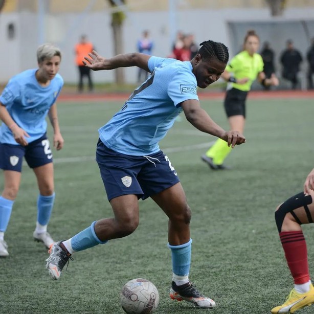 Foto - Beşiktaş o futbolcunun cinsiyetinin araştırılmasını istemişti! Türkiye’nin konuştuğu skandala skandal cevap geldi: Ambulansta kontrol ettirselerdi