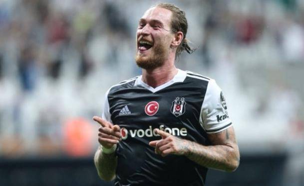 Foto - Beşiktaş o isimleri gönderiyor!