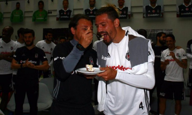 Foto - Beşiktaş o isimleri gönderiyor!