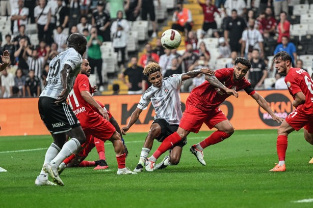 Foto - Beşiktaş sahasında istediğini alamadı