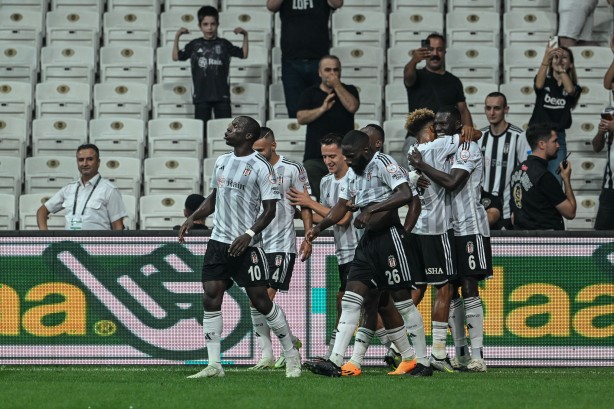 Foto - Beşiktaş sahasında istediğini alamadı