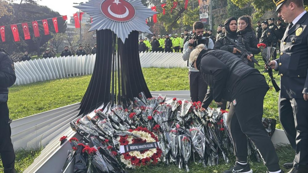 Beşiktaş şehitleri dualarla anıldı