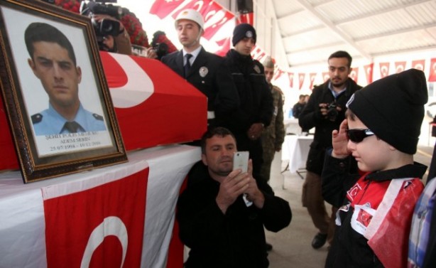 Foto - Beşiktaş şehitlerimizi rahmetle yad ediyoruz...