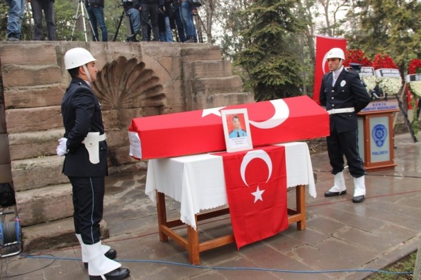 Foto - Beşiktaş şehitlerimizi rahmetle yad ediyoruz...