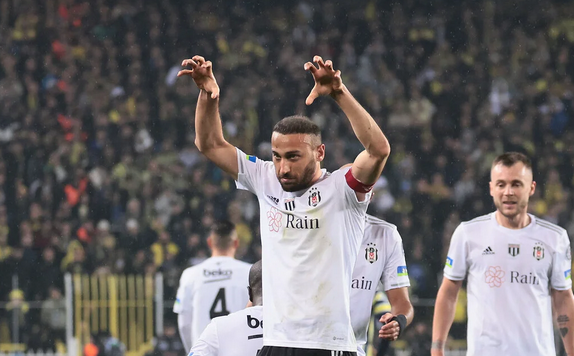 Foto - Beşiktaş taraftarını bekleyen 2.Tümer tehlikesi! Fenerbahçe’yi bekleyen yeni sorunu açıkladılar taraftarlar: Olay beste…