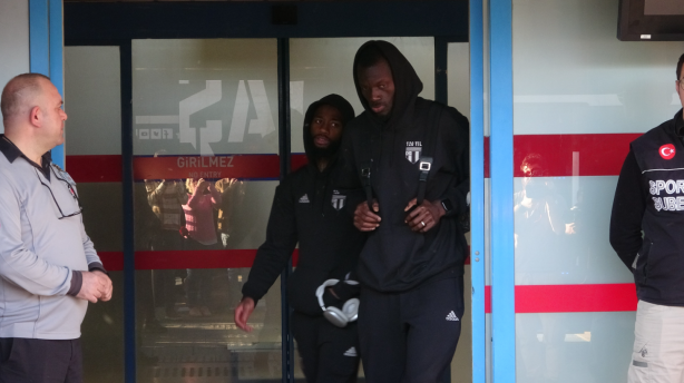 Foto - Beşiktaş, Trabzon'a geldi