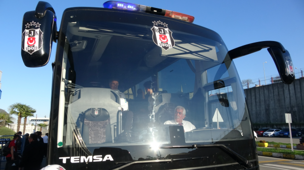 Foto - Beşiktaş, Trabzon'a geldi