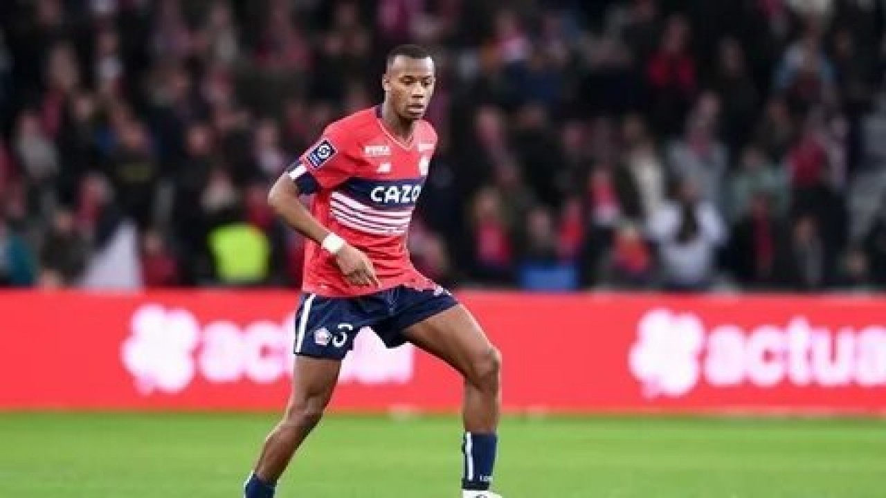 Foto - Beşiktaş transfer bombasını patlattı! Dünyaca ünlü stoper bu akşam geliyor