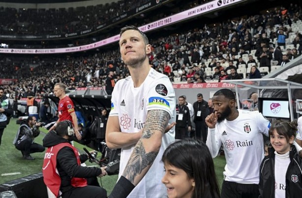 Foto - Beşiktaş transferde hız kesmiyor! Immobile sonrası eski yıldızını getiriyor