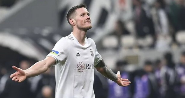 Beşiktaş transferde hız kesmiyor! Immobile sonrası eski yıldızını getiriyor