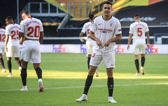 Foto - Beşiktaş transferde hız kesmiyor! Yeni sol bek İngiltere'den geliyor