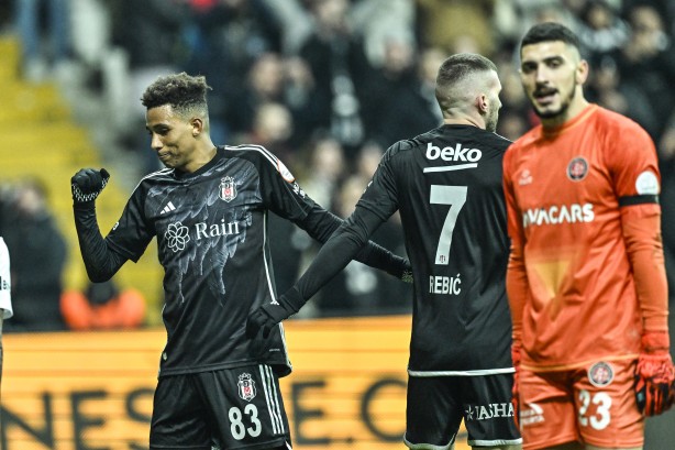 Foto - Beşiktaş, Tüpraş'ta hayatının şokunu yaşadı! Apar topar hastaneye koştu: Yazık oldu yazık...