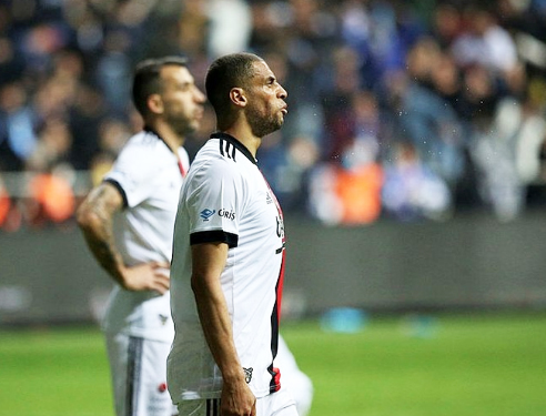 Foto - Beşiktaş, Türkiye'den gönderecek: Damgasını vuramamıştı... Temizlik başladı!