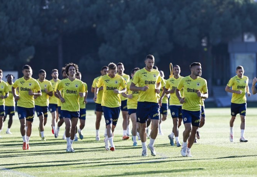Foto - Beşiktaş ve Fenerbahçe transferde karşı karşıya! Geleceğin yıldızını kapmak için yarışıyorlar...