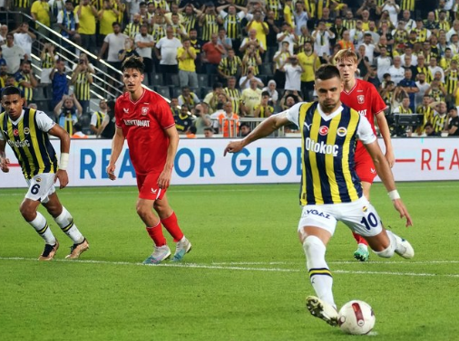 Foto - Beşiktaş ve Fenerbahçe transferde karşı karşıya! Geleceğin yıldızını kapmak için yarışıyorlar...