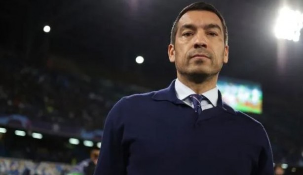 Foto - Beşiktaş yeni hocasını resmen açıkladı! Giovanni van Bronckhorst imzayı attı