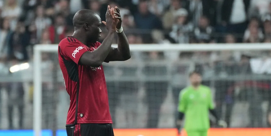 Foto - Beşiktaş’ı şok edecek hamle! Beşiktaş mı büyük Aboubakar mı? Yırtın şu adamın sözleşmesini!