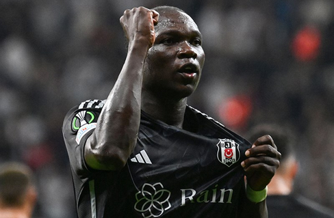 Foto - Beşiktaş’ı şok edecek hamle! Beşiktaş mı büyük Aboubakar mı? Yırtın şu adamın sözleşmesini!