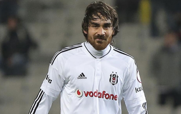 Foto - Beşiktaş'ın eski kaptanı illallah dedirtti bu açıklamalarıyla! Göreceğiz Hanya'yı Konya'yı!