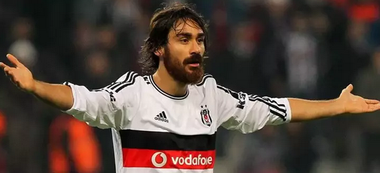 Foto - Beşiktaş'ın eski kaptanı illallah dedirtti bu açıklamalarıyla! Göreceğiz Hanya'yı Konya'yı!