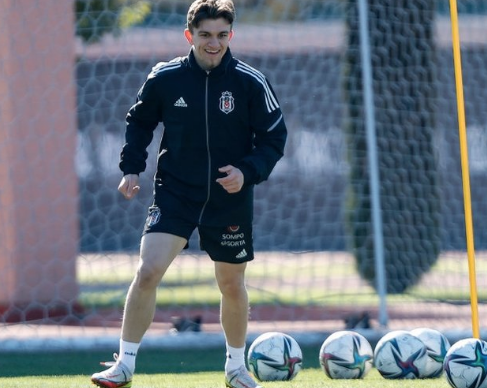 Foto - Beşiktaş'ın eski yıldızı geri dönüyor! Transferde domino etkisi...