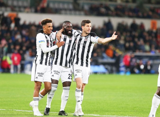 Foto - Beşiktaş'ın maestrosuna İtalyanlar kafayı taktı! Şimdi ne olacak?