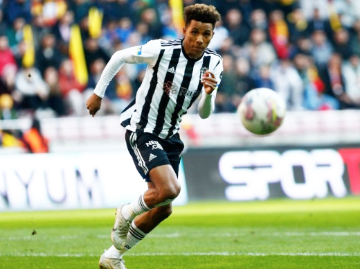 Foto - Beşiktaş'ın maestrosuna İtalyanlar kafayı taktı! Şimdi ne olacak?