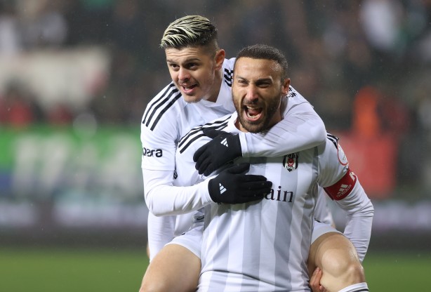 Foto - Beşiktaş'ın o bomba kararı alması artık an meselesi! Cümle âleme böyle duyurdular...