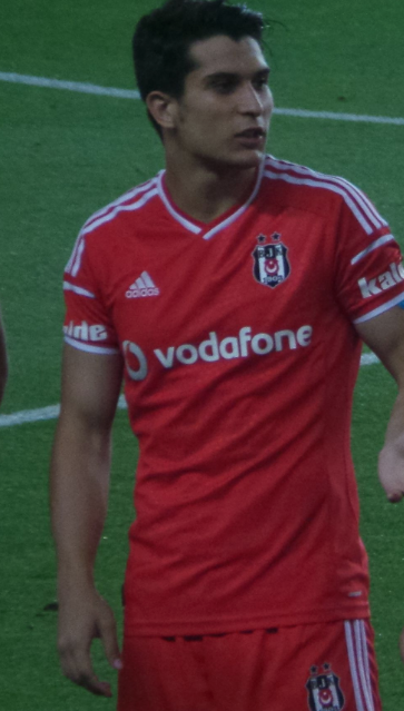 Beşiktaş'ın savunmada en yumuşak karnıydı! Müjde gibi müjde mi yoksa işkence mi? Karar taraftarın...