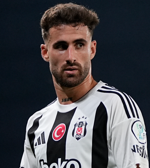 Beşiktaş’ın virtüözü öyle bir şey dedi ki! Yer yerinden oynayacak cinsten! Ayrılığa mı hazırlanıyor!