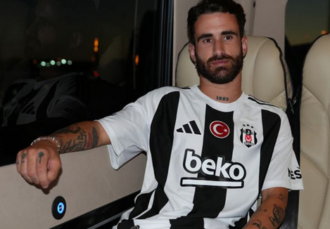 Foto - Beşiktaş’ın virtüözü öyle bir şey dedi ki! Yer yerinden oynayacak cinsten! Ayrılığa mı hazırlanıyor!