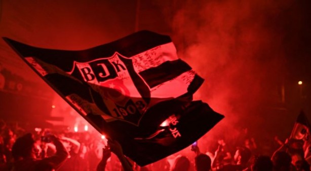 Foto - Beşiktaş'ın yeni forma sponsoru duyuruldu