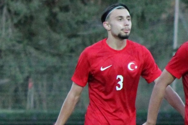 Foto - Beşiktaş'ın yeni transferi belli oldu! Van Bronckhorst onu istedi...