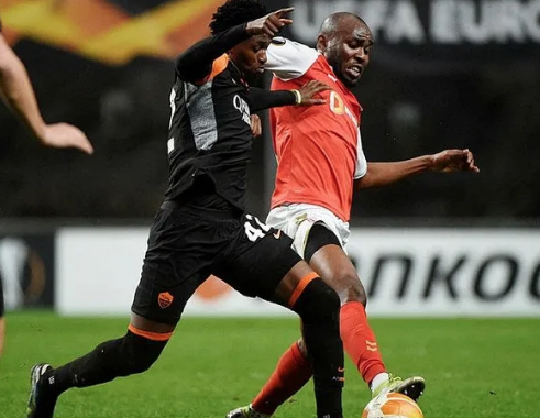 Beşiktaş’ın yeni yıldızı imzası bile kurumadan çileden çıkardı! İlki yaşadı! Resmen duyurdu...