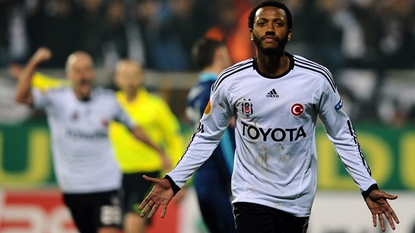 Foto - Beşiktaş'ın yıldızı Galatasaray yolunda! 