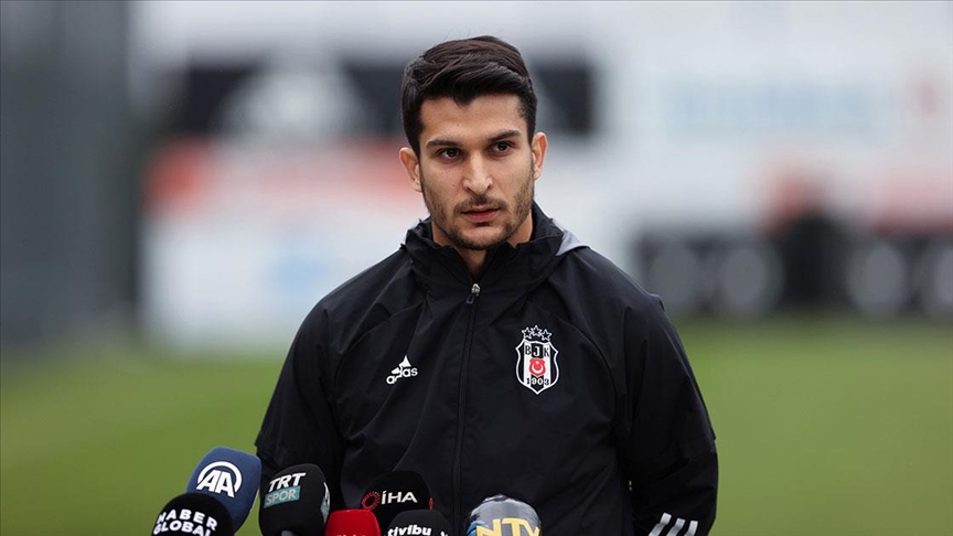 Foto - Beşiktaşlı Necip Uysal’a ödül! 