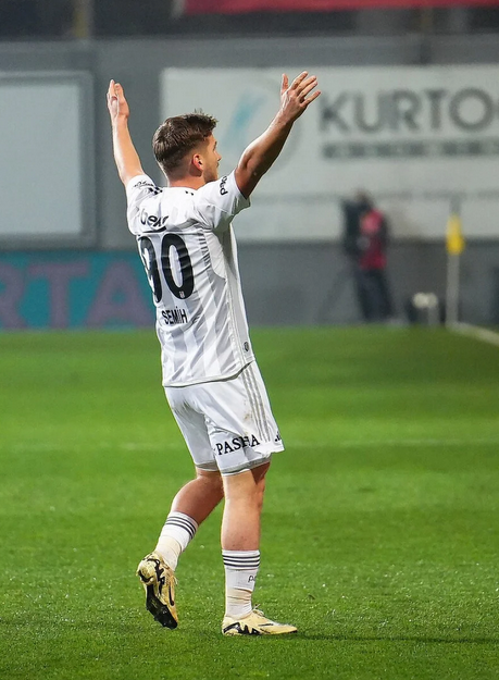 Foto - Beşiktaşlılar bu açıklamayla gerçekten bayram edecek! Tüm Beşiktaş, bu gelişmeye kilitlendi! Derbi ateşi yakıldı…