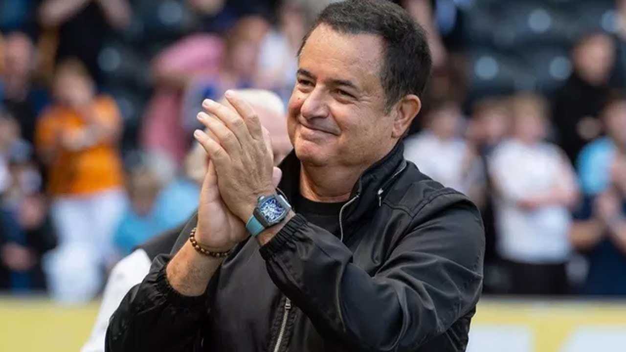 Foto - Beşiktaşlılar çok kızacak! Acun'dan yıldız oyunca kanca